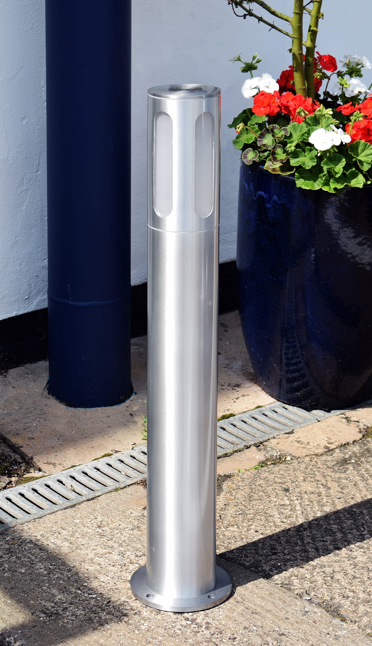 LITETOWER - Aluminium Bollard Light (Surface Mounted) - Image 3