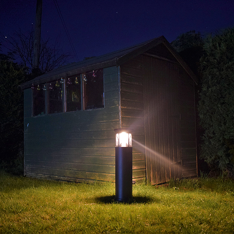 Pro Solar Guarda - Vandal Resistant Solar Bollard Light - Image 3
