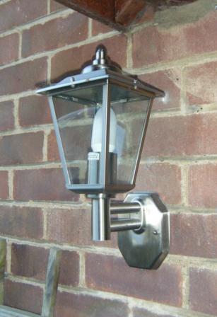 Stellus CLASSICA 375 WL PC - Stainless Steel Wall Light with Dusk to Dawn Photocell - Image 2