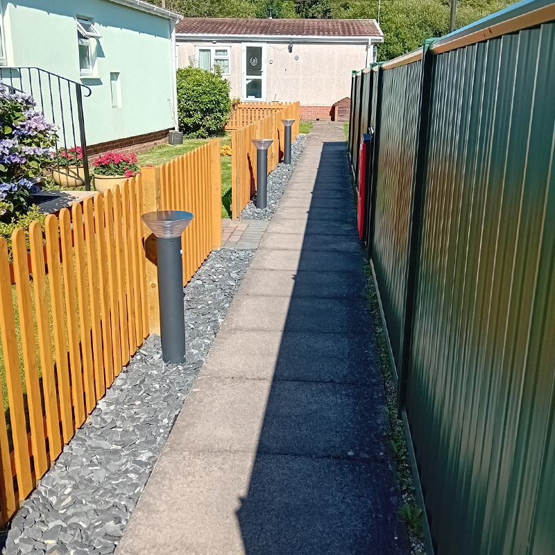 Pro Solar Olympia – 800mm PIR Solar Path Light - Image 4