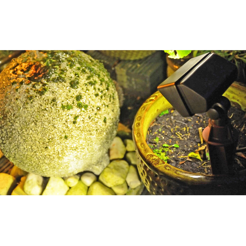 Charleston Cobra 12v Mini Floodlight Clear/Frosted Lens, Brass - Image 8