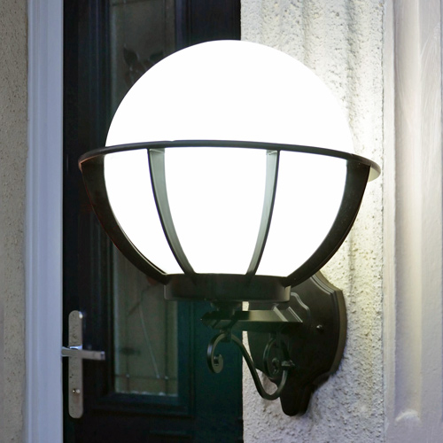 Saturn Traditional Globe Wall Light - Image 2