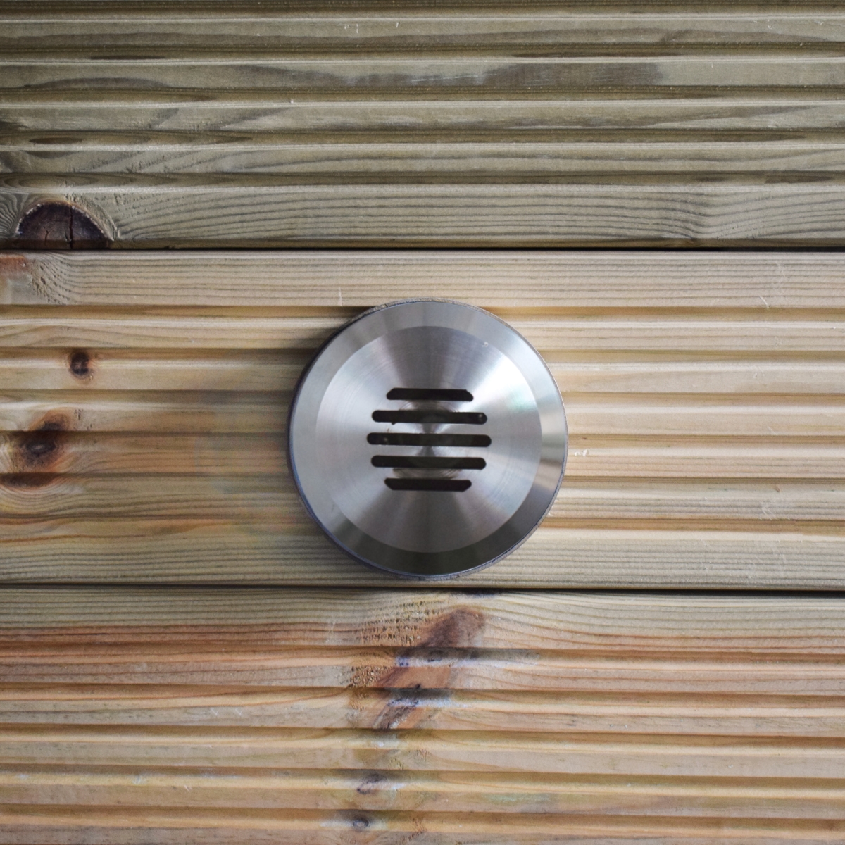 Linalite – 240V Louvered In-Wall / In-Ground / Step Light – 316 Stainless Steel - Image 2