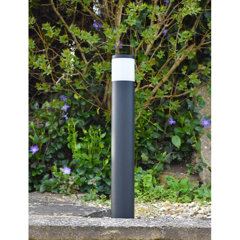 Smartpost - 0.6m Garden Path Light with Groundspike - 240V - Image 4