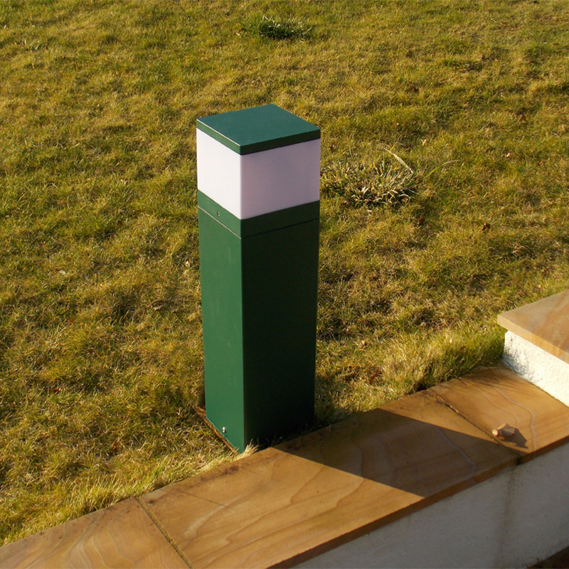 CUBIC - 0.6m Bollard Light with 9w LED Photocell Bulb - Garden Green - Image 4