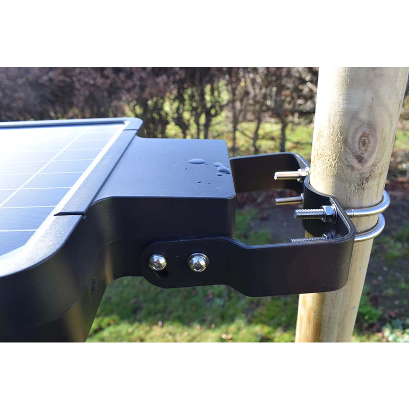 ViaMAX HIWAY Max - PIR Motion Sensor Solar Street Light - Black 4800lm (40W) - Image 11