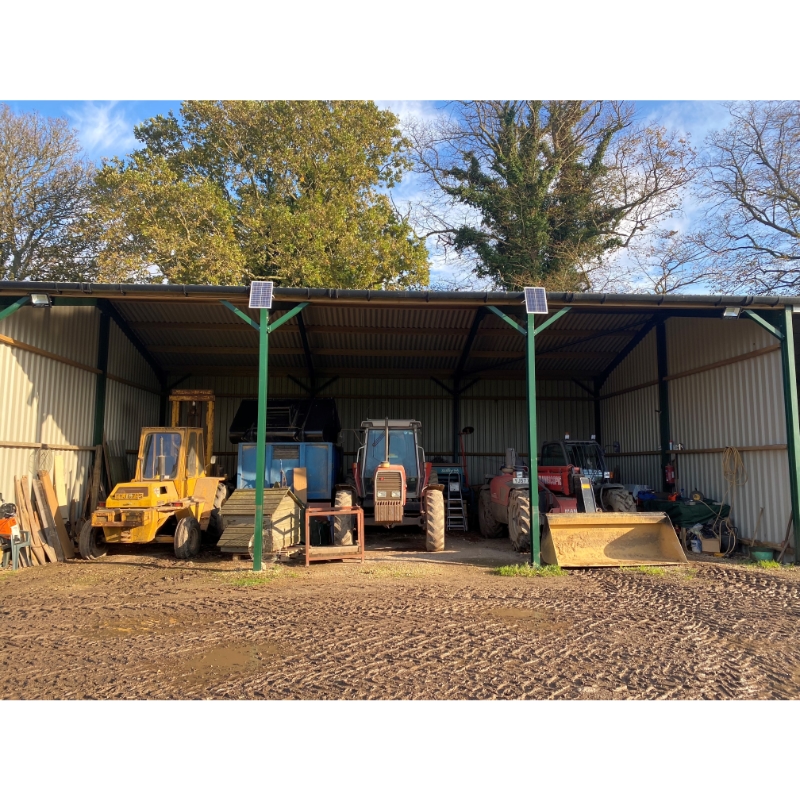 Pro Solar LUMELUX - High Output Solar Flood Lights with Remote Control 25W - Image 8