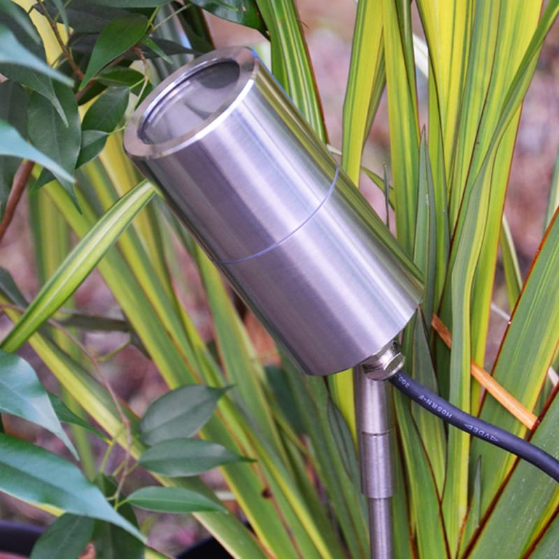 Smartspike 60 - Marine Grade 316 Stainless Steel Spike Light (240v) - Image 2