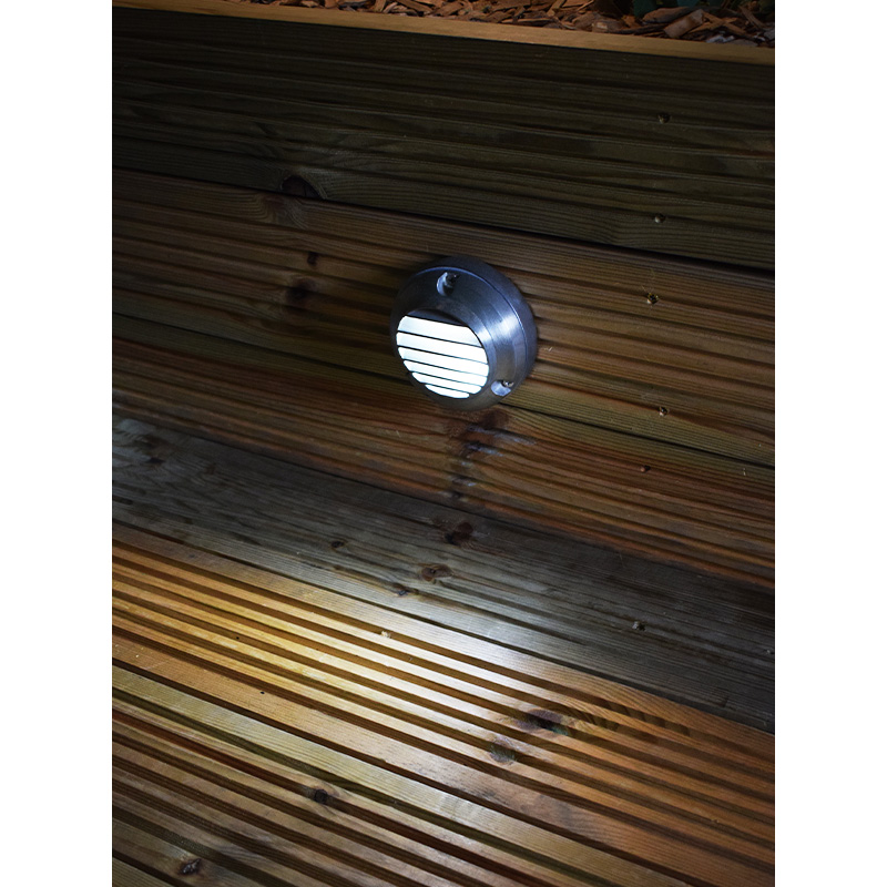 Slatlite 12V Step Light - Aged Silver Finish - VERSA Plug & Play - Image 3