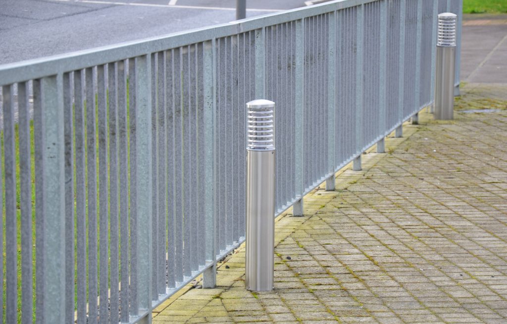 STELLED - Marine Grade 316 Stainless Steel Commercial Bollard Light - Image 5