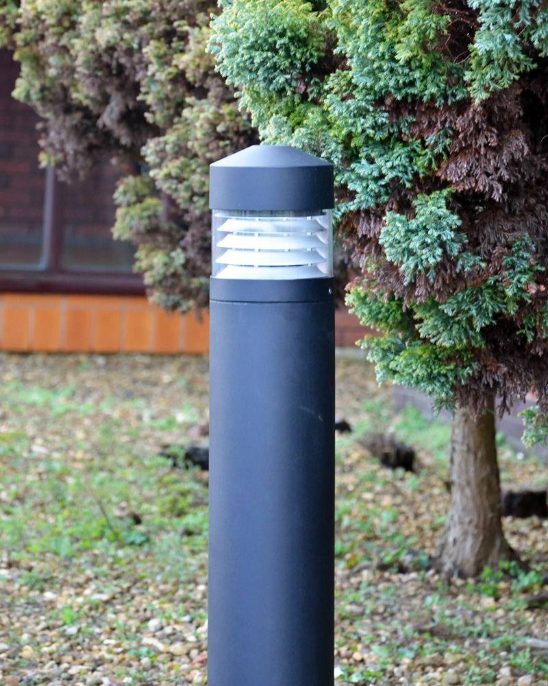Lighthouse Bollard Light - Professional Root Mount System - Image 3