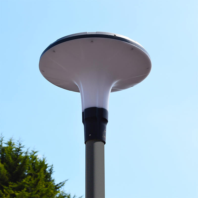 Streetmaster Solar LED Street Light - Daylight White - Image 3